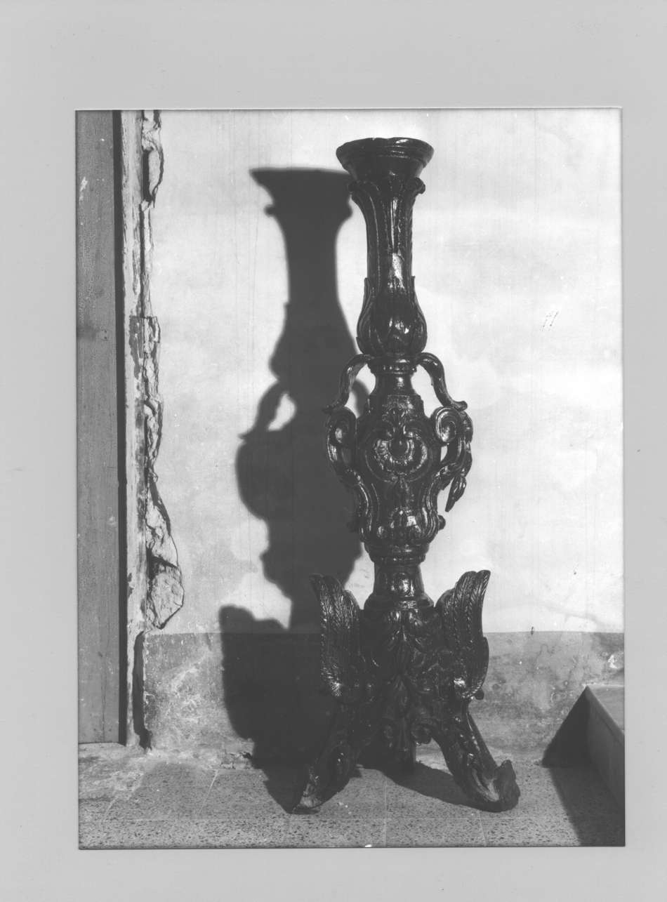 motivi decorativi vegetali (candeliere, opera isolata) - ambito ligure (sec. XVIII)