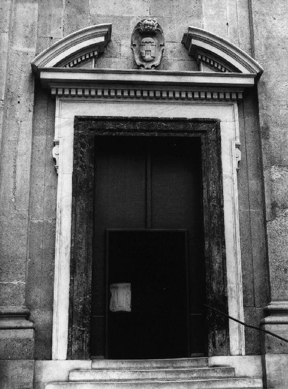 portale, elemento d'insieme - PRODUZIONE LIGURE, produzione lombarda (sec. XVII)