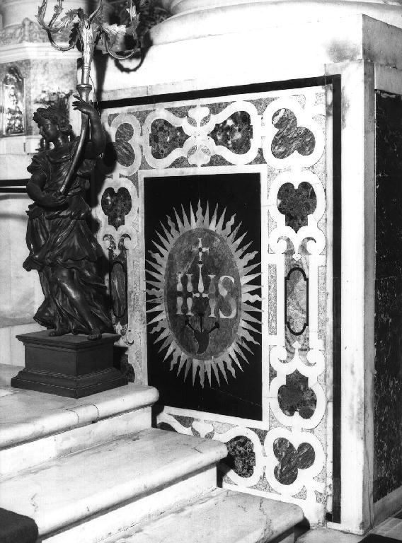 simbolo eucaristico (decorazione plastico-architettonica, coppia) - PRODUZIONE LIGURE, produzione lombarda (primo quarto sec. XVII)