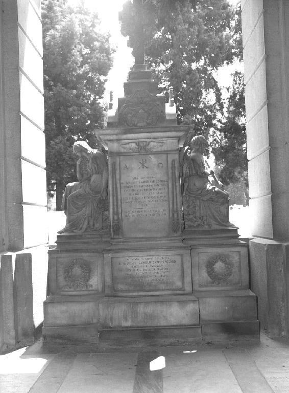 figure allegoriche femminili (monumento funebre, opera isolata) di Remedi Stefano (seconda metà sec. XIX)