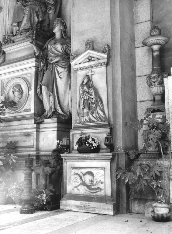 figure allegoriche femminili (monumento funebre, opera isolata) di Fabiani Federico (sec. XIX)