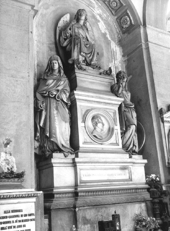 figure allegoriche femminili (monumento funebre, opera isolata) di Varni Santo (ultimo quarto sec. XIX)