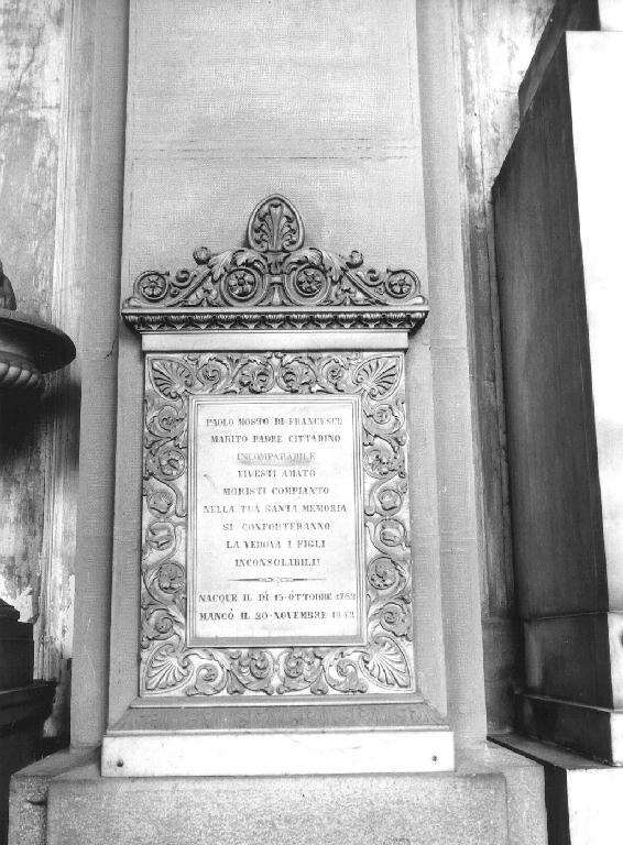 motivi decorativi vegetali (monumento funebre - a lastra, opera isolata) di Origone Giovanni Battista (sec. XIX)
