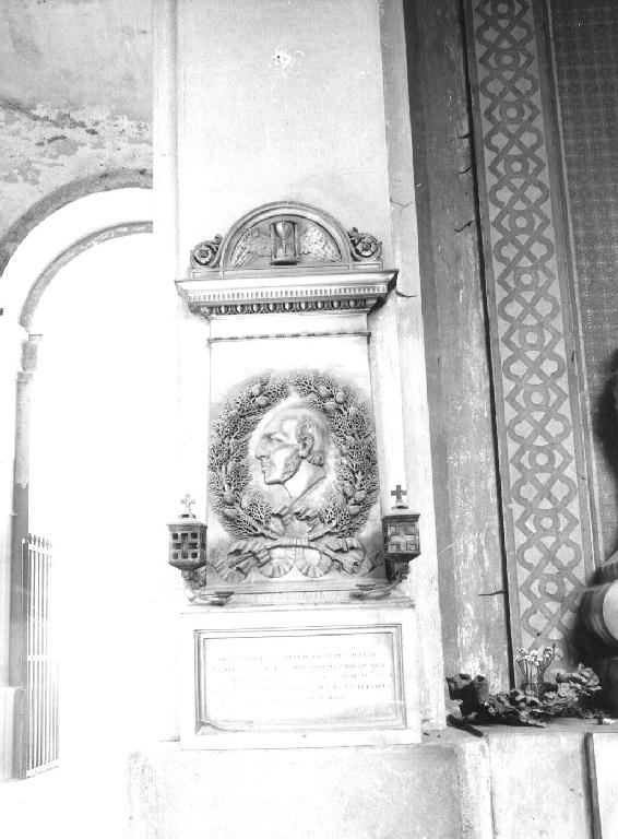 monumento funebre - a edicola, opera isolata di Fabbri Bartolomeo (terzo quarto sec. XIX)