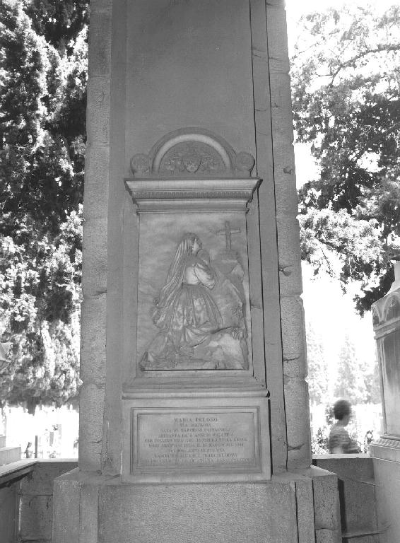 figura femminile inginocchiata (monumento funebre - a edicola, opera isolata) di Rubatto Carlo (sec. XIX)
