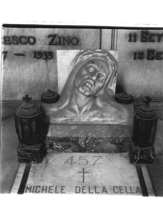 Cristo morto (monumento funebre, opera isolata) di Brizzolara Luigi (seconda metà sec. XIX)