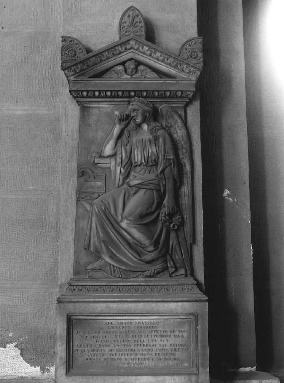 angelo con ghirlanda (monumento funebre - a edicola, opera isolata) di De Barbieri Antonio (sec. XIX)