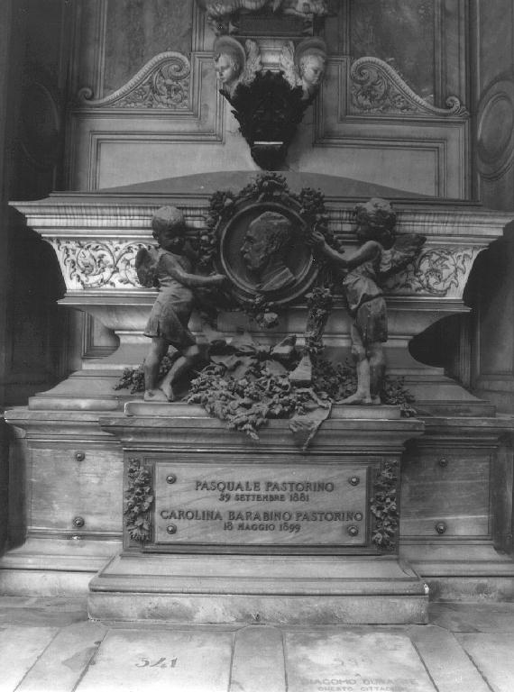 angeli reggiclipeo (monumento funebre, opera isolata) di Rota Antonio (sec. XIX)