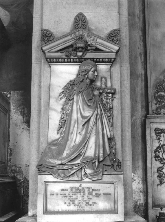 figura femminile inginocchiata (monumento funebre - a edicola, opera isolata) di Villa Giovanni Battista (sec. XIX)