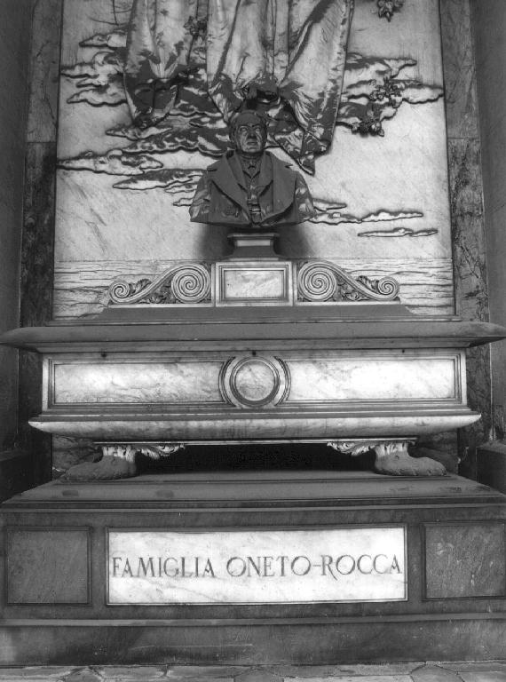 sarcofago, opera isolata di Villa Giovanni Battista (sec. XIX)
