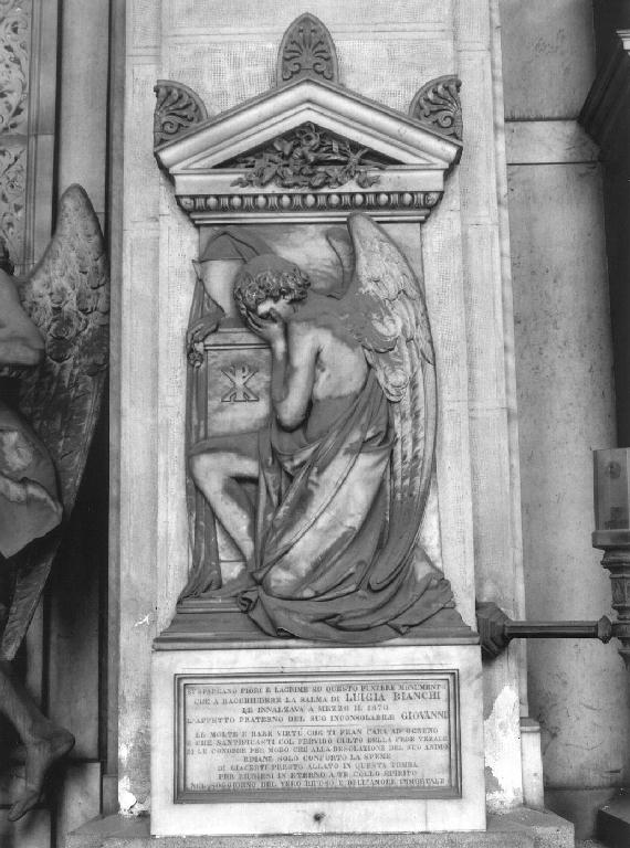 angelo (monumento funebre - a edicola, opera isolata) di Gallino Domenico (sec. XIX)