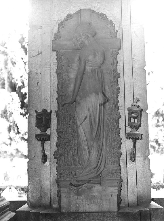 figura femminile (monumento funebre, opera isolata) di Orengo Luigi (sec. XX)