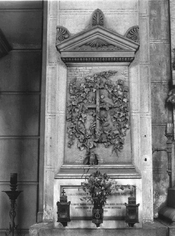 croce (monumento funebre - a edicola, opera isolata) di Villa Giovanni Battista (sec. XIX)