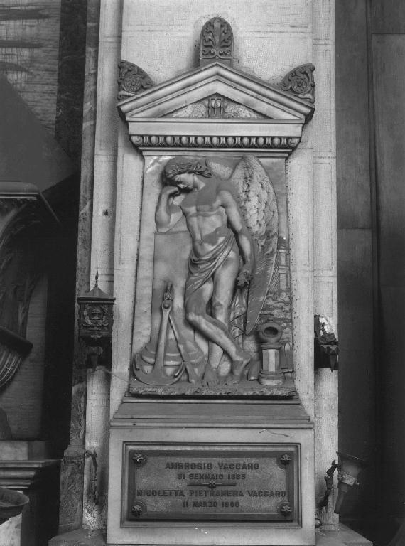 angelo (monumento funebre - a edicola, opera isolata) di Vergassola Paolo (sec. XIX)