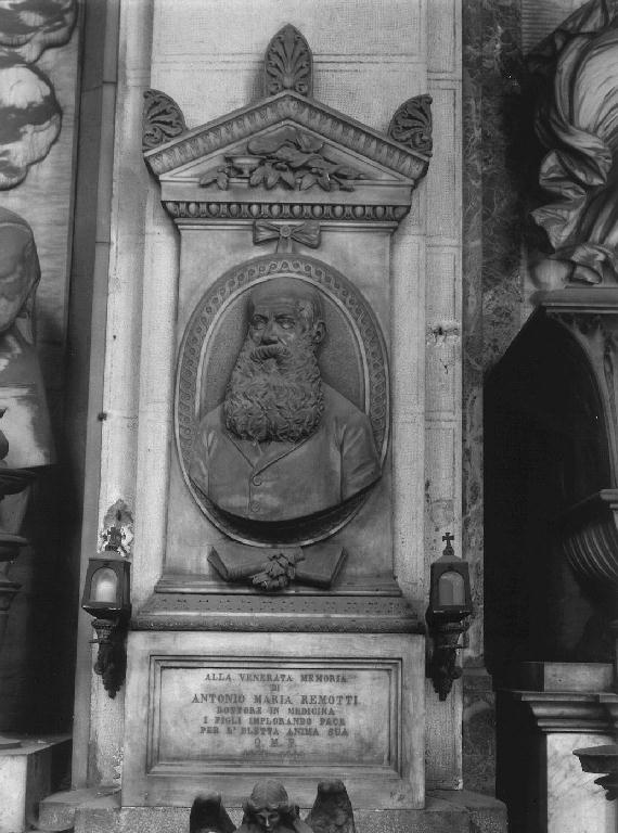 ritratto di medico (monumento funebre - a edicola, opera isolata) di Moreno Giacomo (ultimo quarto sec. XIX)