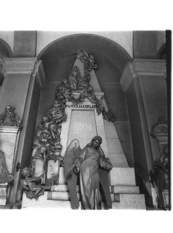 angelo (monumento funebre, opera isolata) di Sclavi Ettore (sec. XIX)