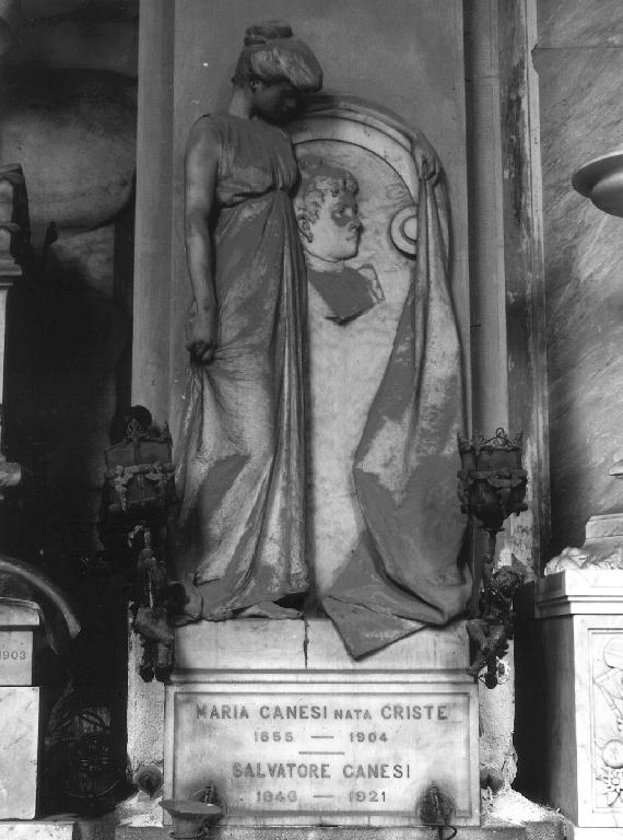 figure femminili (monumento funebre, opera isolata) di Massa Lorenzo (sec. XX)