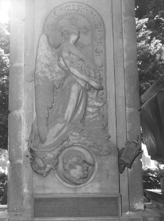 angelo orante (monumento funebre, opera isolata) di Rota Antonio (sec. XIX)