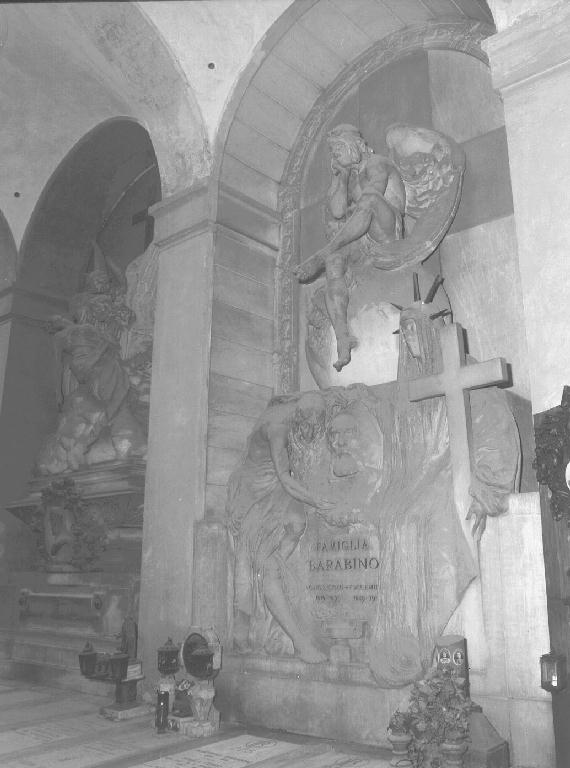 figure allegoriche femminili (monumento funebre, opera isolata) di Rossi Vittorio (fine/inizio secc. XIX/ XX)
