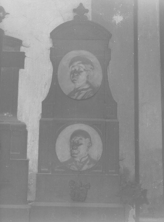 monumento funebre, opera isolata di Noris Amedeo (sec. XX)