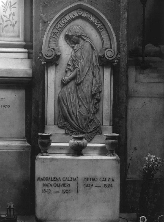 donna che prega (monumento funebre, opera isolata) - ambito ligure (sec. XX)