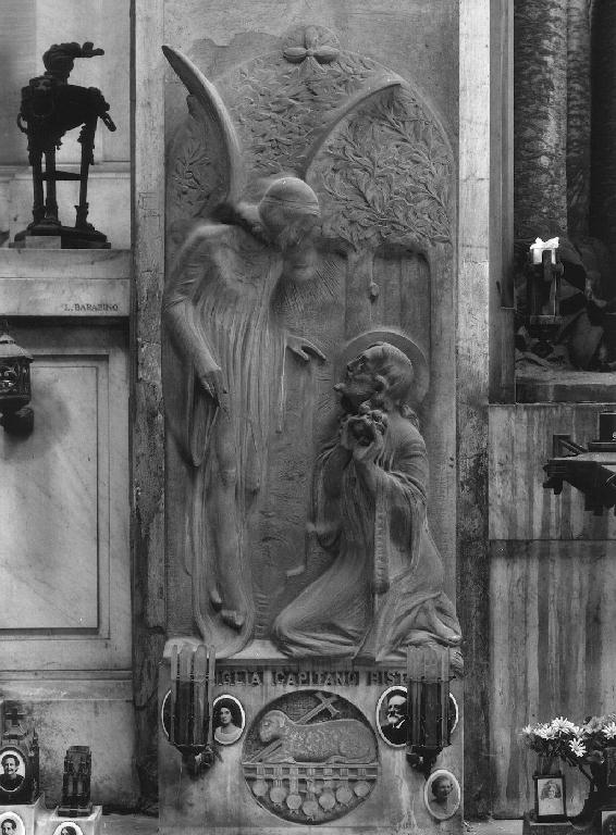 Orazione di Cristo nell'orto di Getsemani (monumento funebre, opera isolata) di Rossi Vittorio (primo quarto sec. XX)