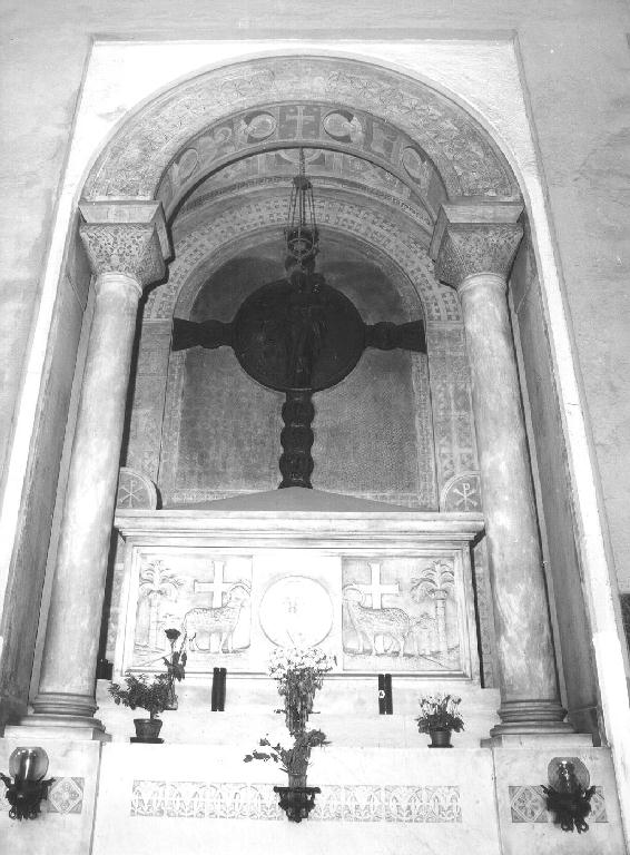 Madonna con Bambino (monumento funebre, opera isolata) di Rossi Vittorio (prima metà sec. XX)