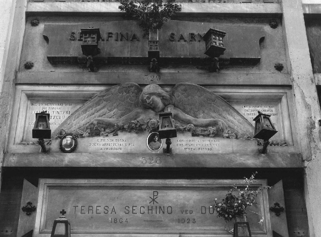 angelo con ghirlanda (monumento funebre, opera isolata) di Lavarello Pietro, Torsegno (sec. XX)