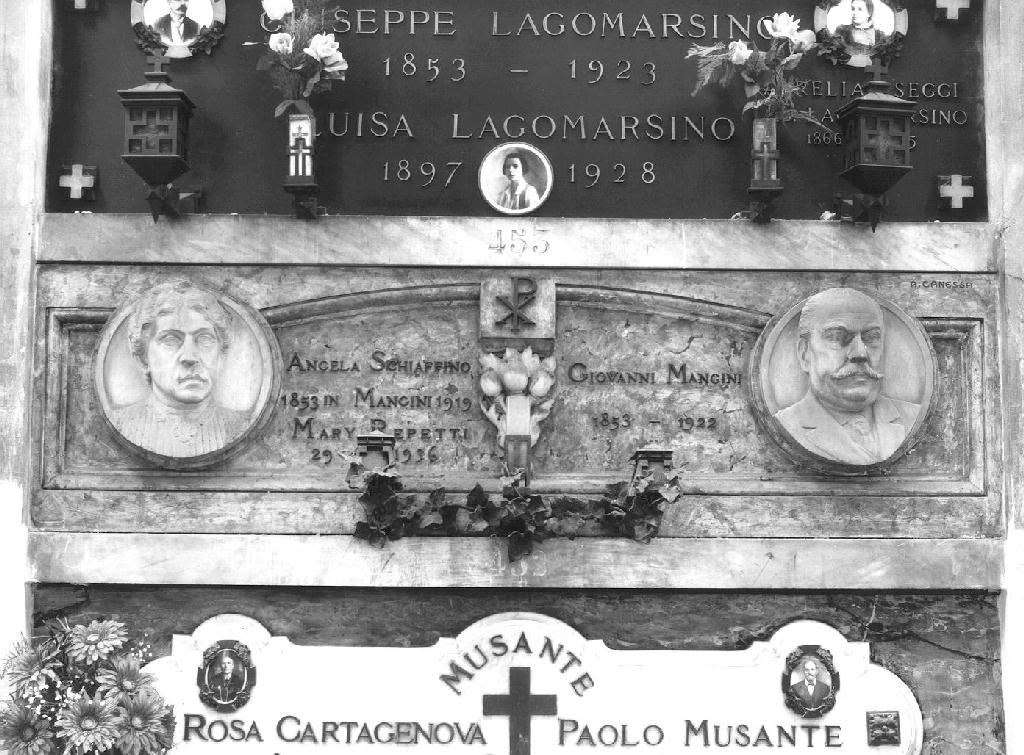 monumento funebre, opera isolata di Canessa Achille (inizio sec. XX)