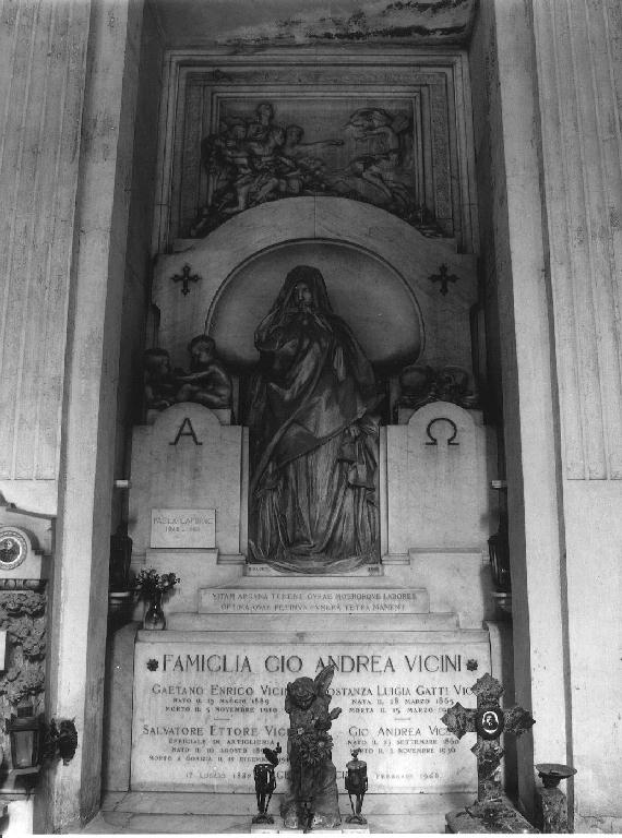 figura allegorica femminile (monumento funebre, opera isolata) di Razeti Domenico (sec. XX)
