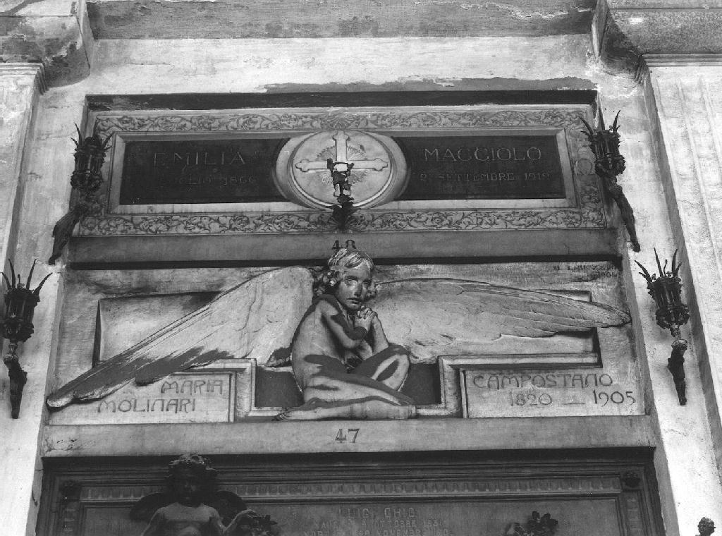 angelo orante (monumento funebre, opera isolata) di Lavezzari Vittorio (sec. XX)