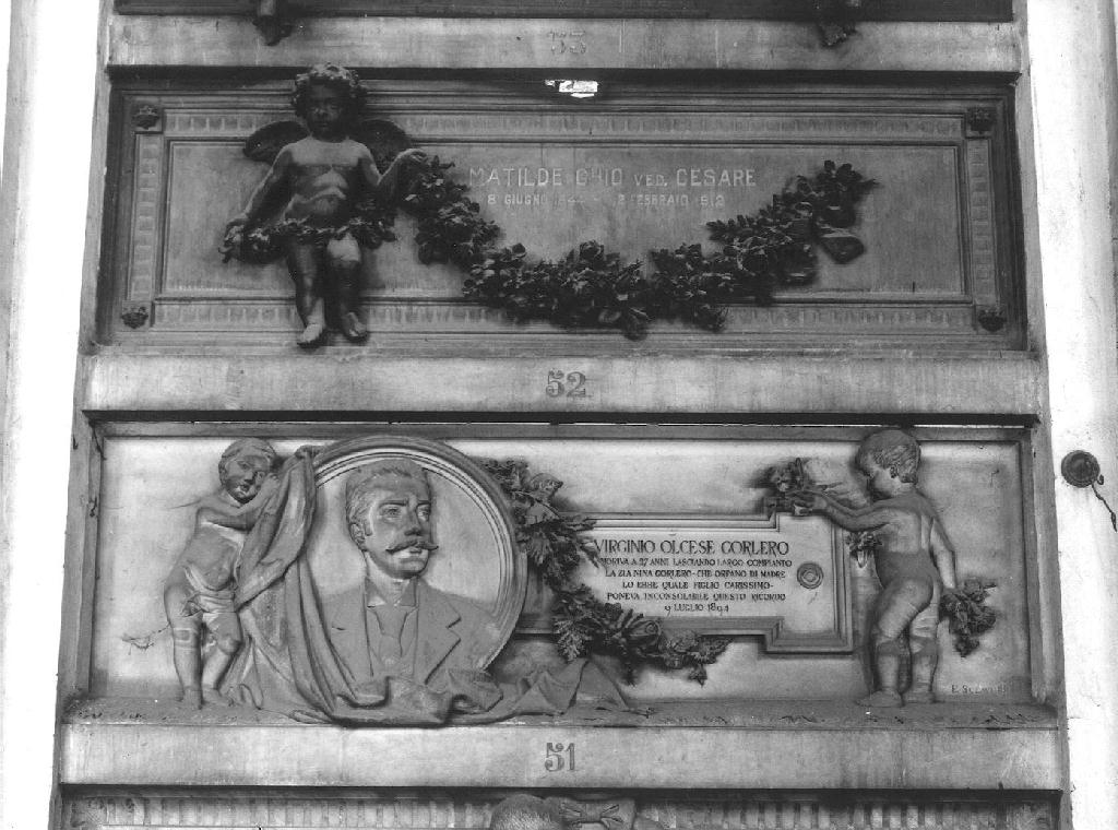 angeli reggiclipeo (monumento funebre, opera isolata) di Sclavi Ettore (sec. XIX)