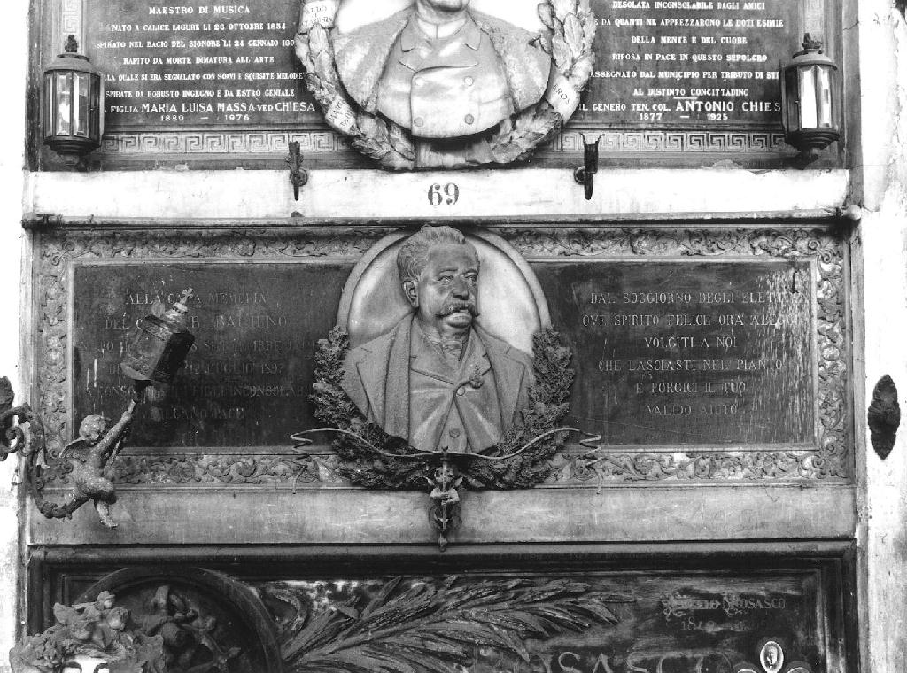 ritratto d'uomo (monumento funebre, opera isolata) di Moreno Giacomo (sec. XIX)