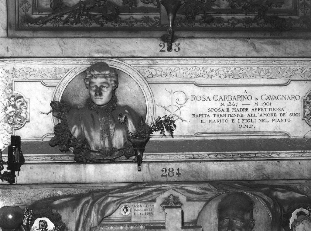 monumento funebre, opera isolata di Cipollini Giovanni (sec. XX)