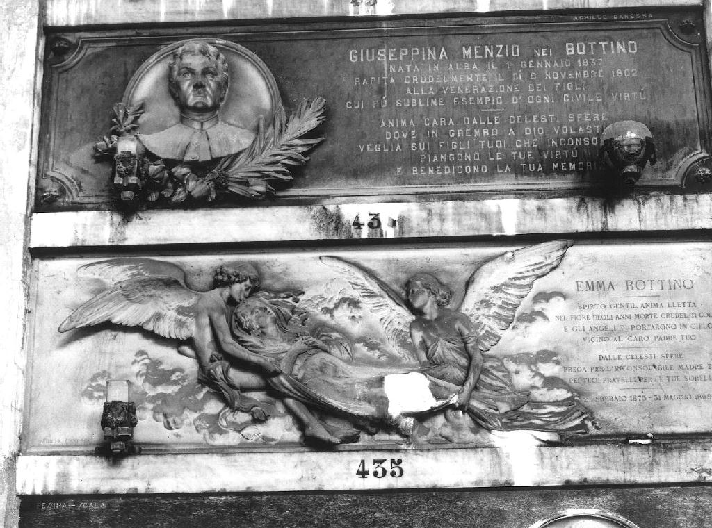 L'ANIMA DELLA DEFUNTA VIENE CONDOTTA IN CIELO DA DUE ANGELI (monumento funebre, opera isolata) di Canessa Achille (sec. XIX)