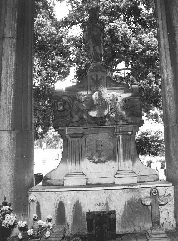 angeli reggiclipeo (monumento funebre, opera isolata) - ambito ligure (fine/inizio secc. XIX/ XX)