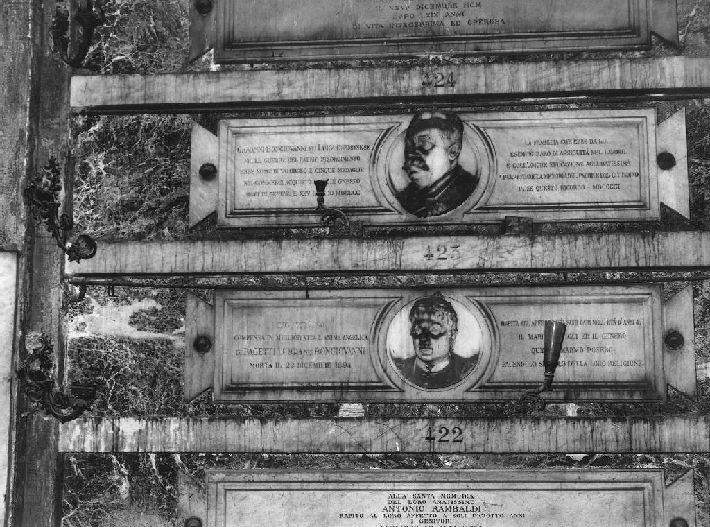 ritratto di donna (monumento funebre, opera isolata) di Fasce Francesco Giovanni (sec. XIX)