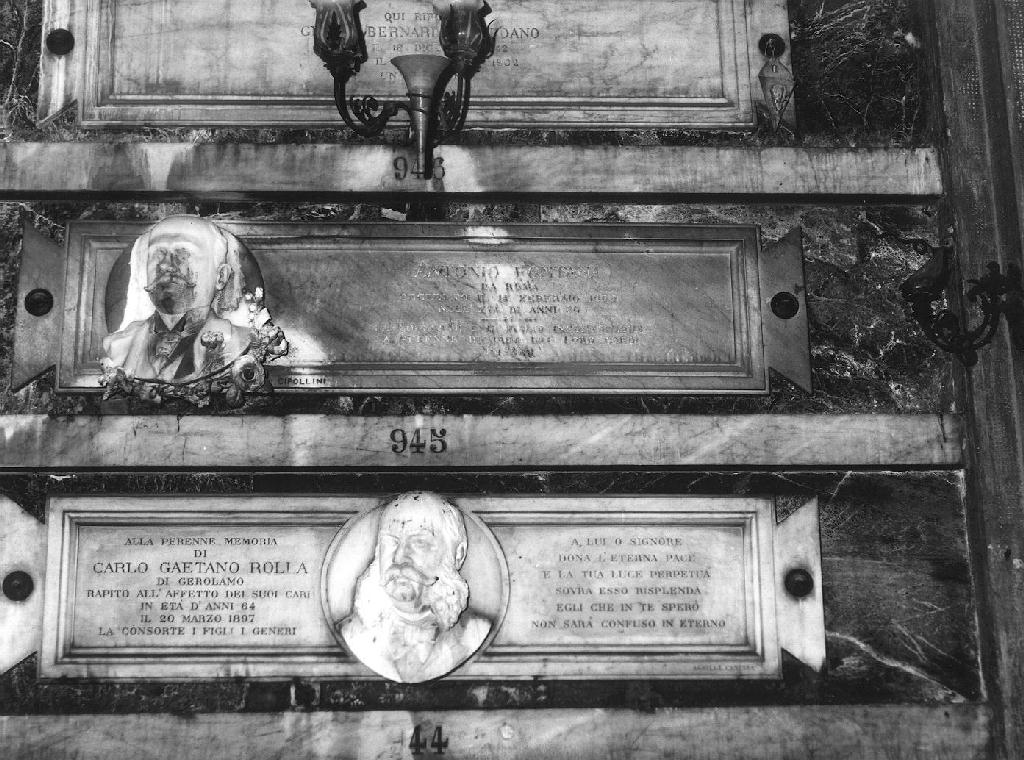 ritratto d'uomo (monumento funebre, opera isolata) di Cipollini Giovanni (inizio sec. XX)