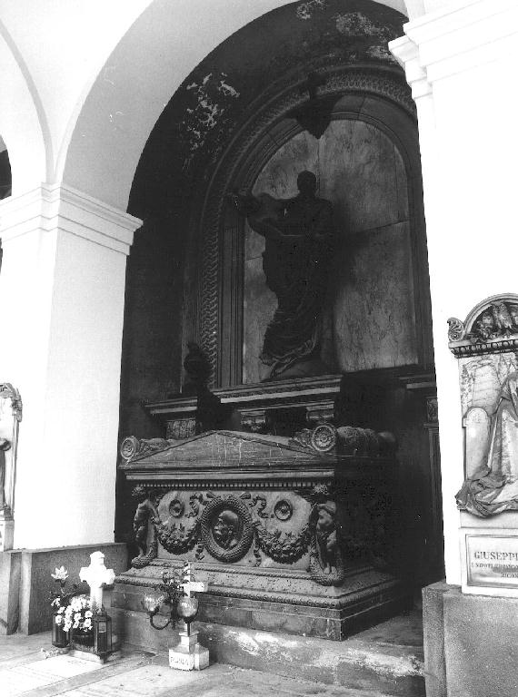 LA MORTE CHE RAPISCE UN'ANIMA (sarcofago, opera isolata) di Monteverde Giulio (sec. XIX)
