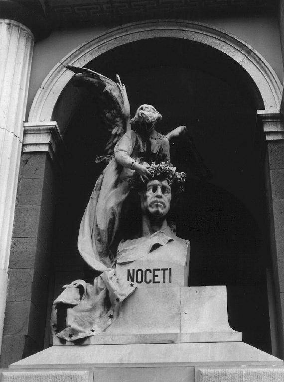 angelo con ghirlanda (monumento funebre, opera isolata) di Costa Francesco Maria (sec. XIX)