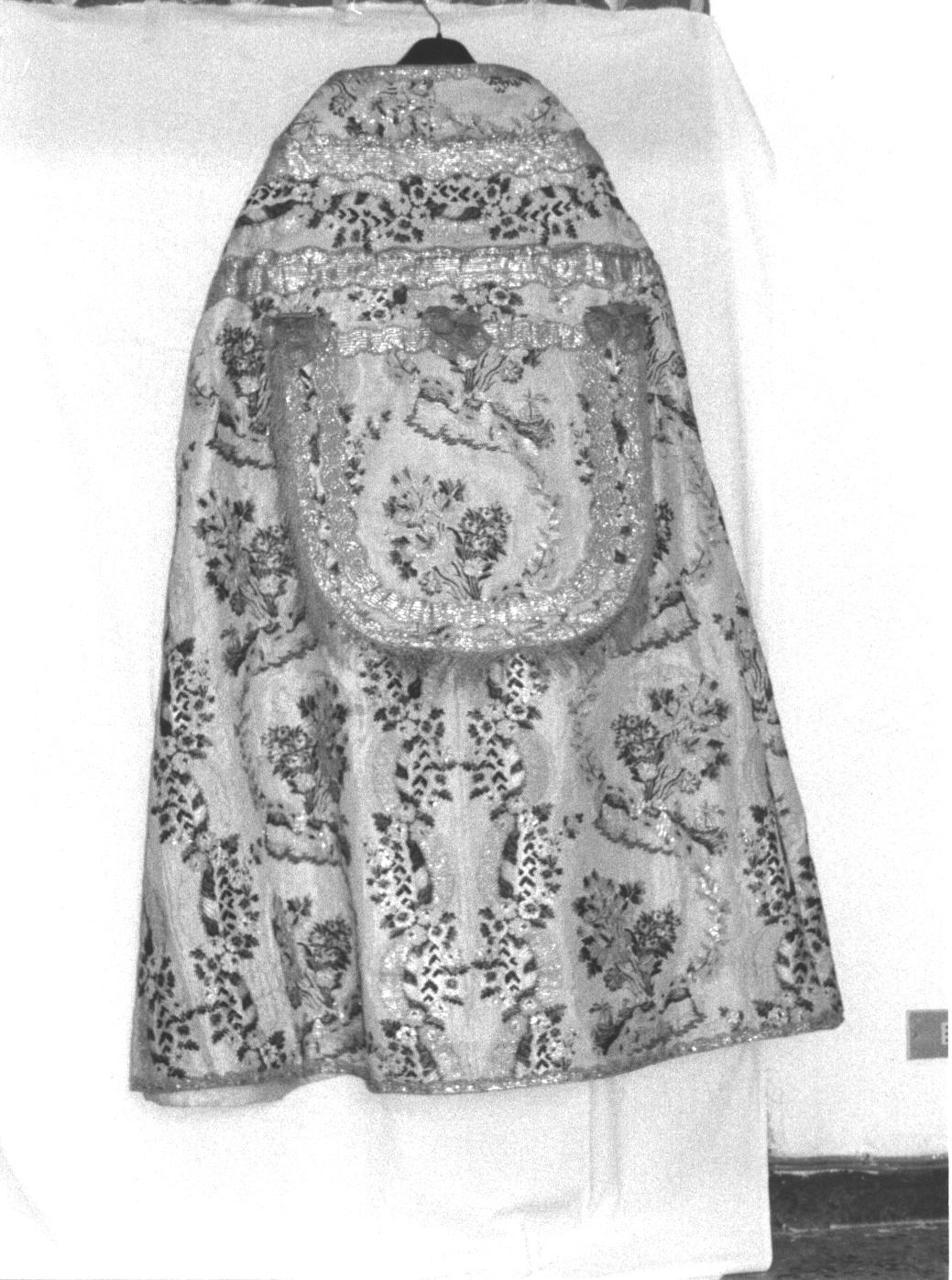 piviale, elemento d'insieme - PRODUZIONE LIGURE (seconda metà sec. XVIII)