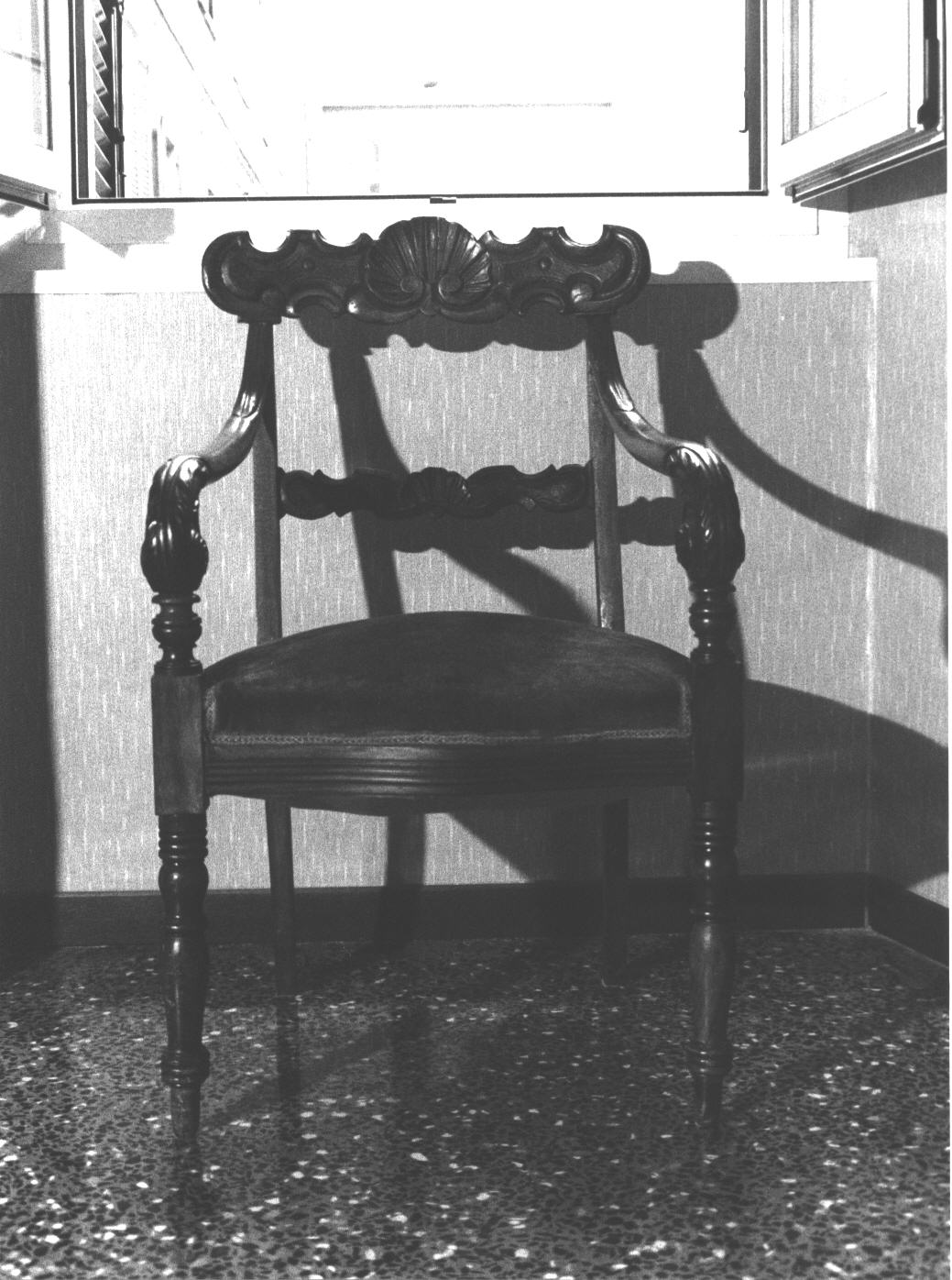 poltrona, serie - manifattura genovese (secondo quarto sec. XIX)