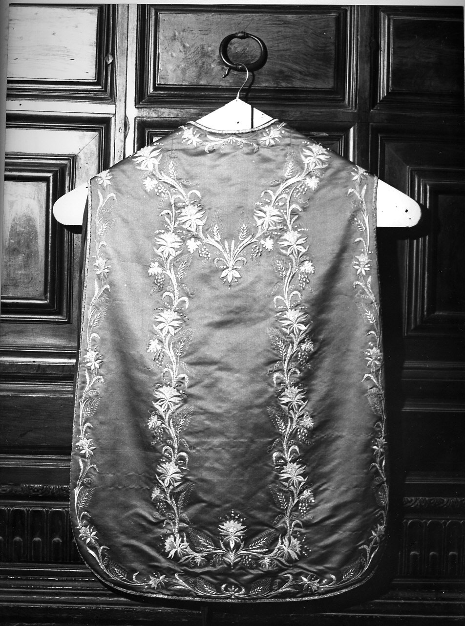 motivi decorativi floreali (paramento liturgico, insieme) - manifattura italiana (seconda metà sec. XVIII)