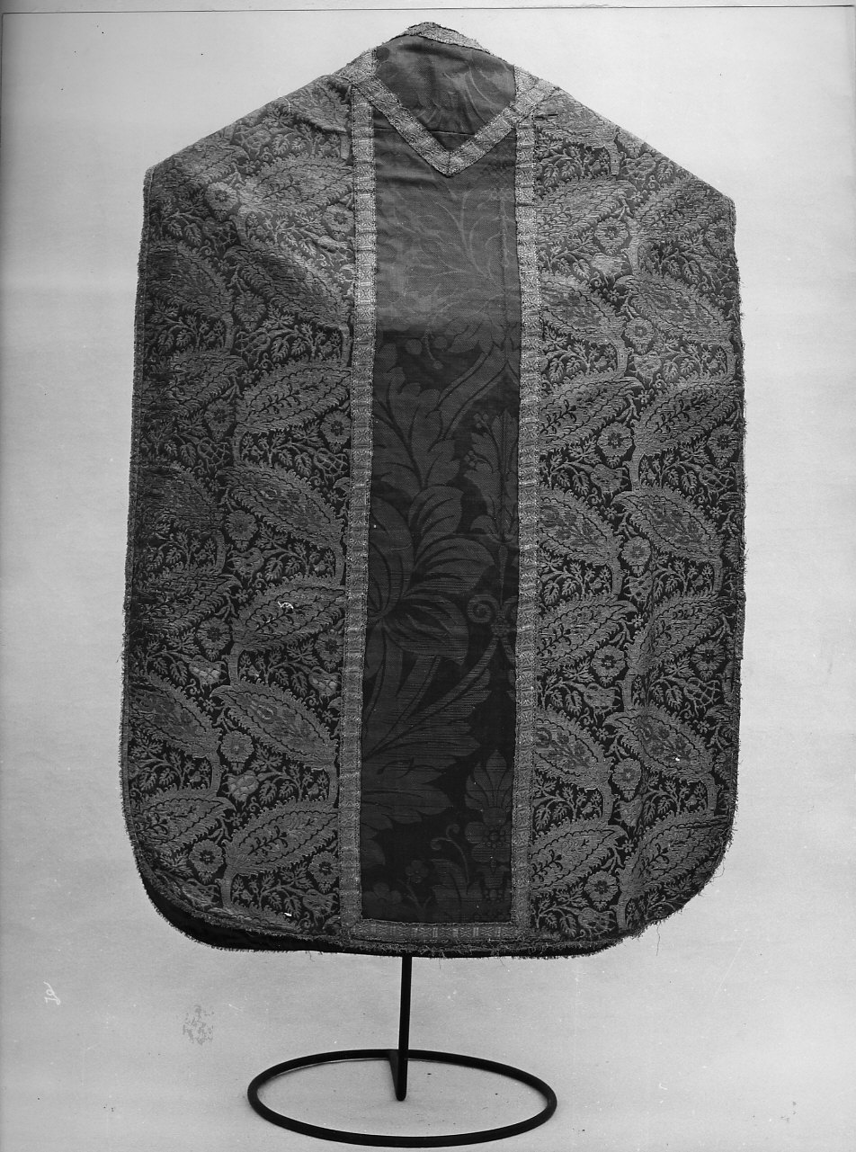 motivi decorativi vegetali (pianeta, elemento d'insieme) - manifattura italiana (fine, fine/inizio sec. XVII, secc. XVIII/ XIX)