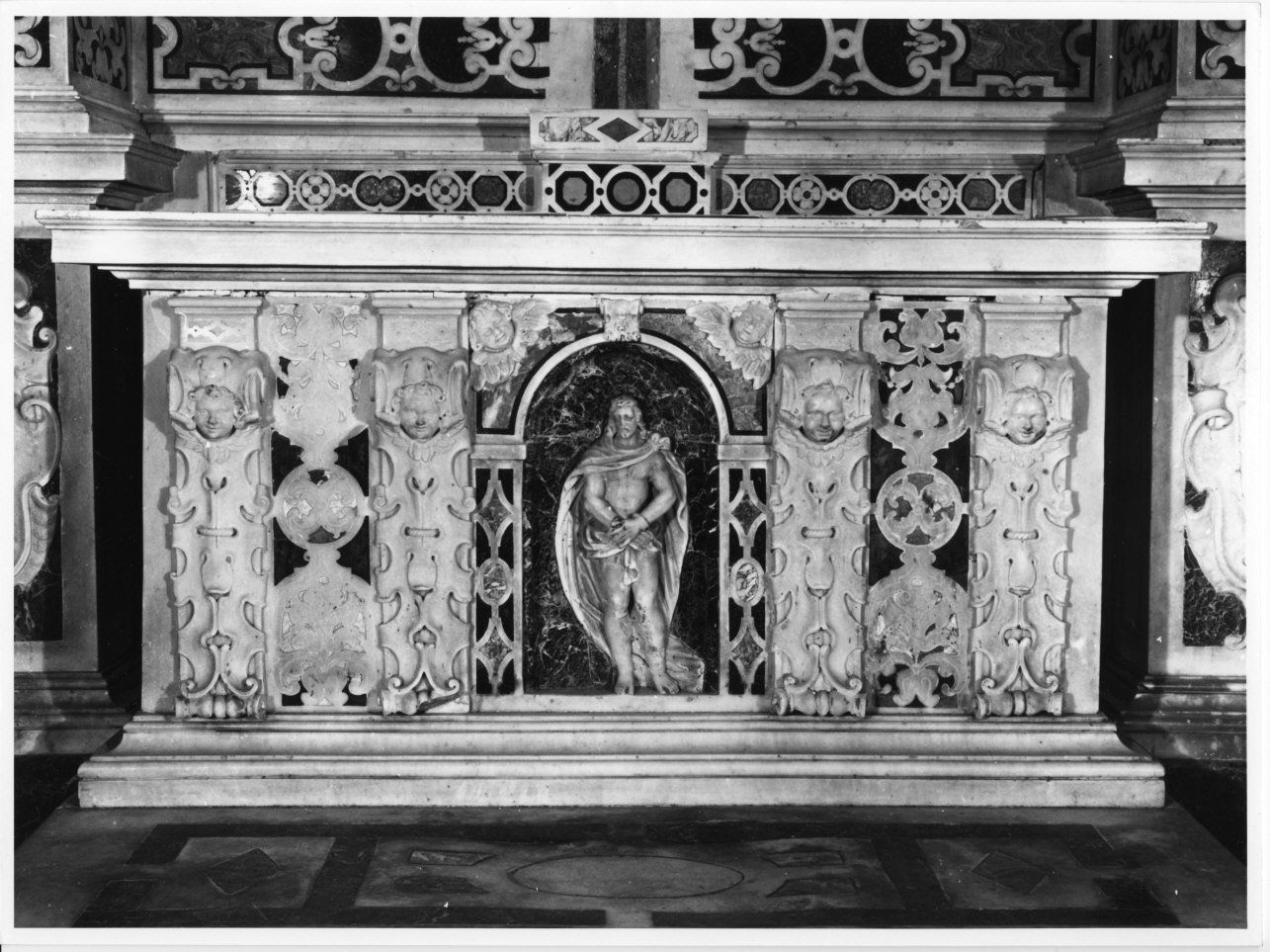 Ecce Homo (paliotto, elemento d'insieme) di Ferrandino Giuseppe (sec. XVII)