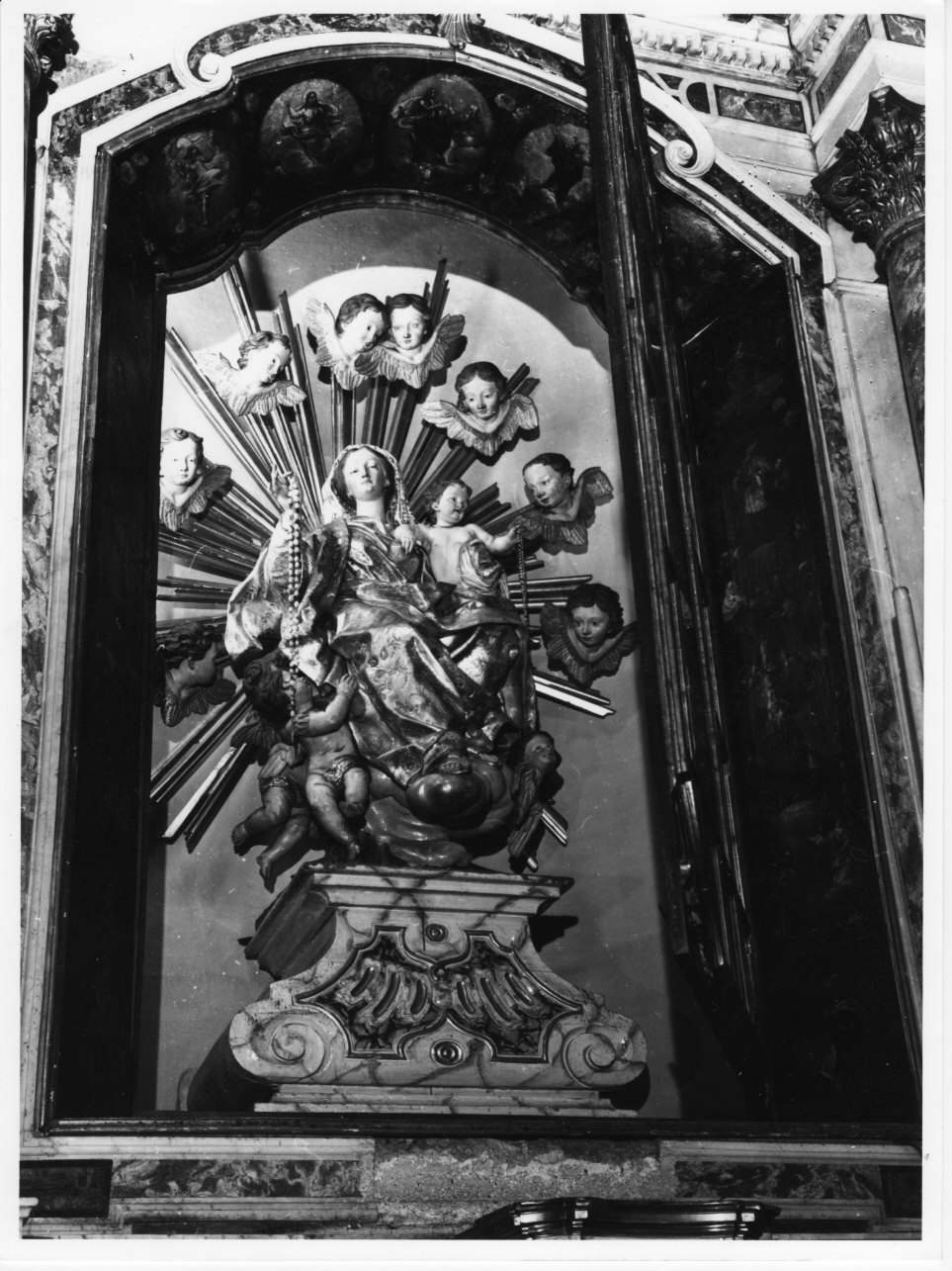 Madonna del Rosario (statua, opera isolata) di Maragliano Anton Maria (sec. XVIII)