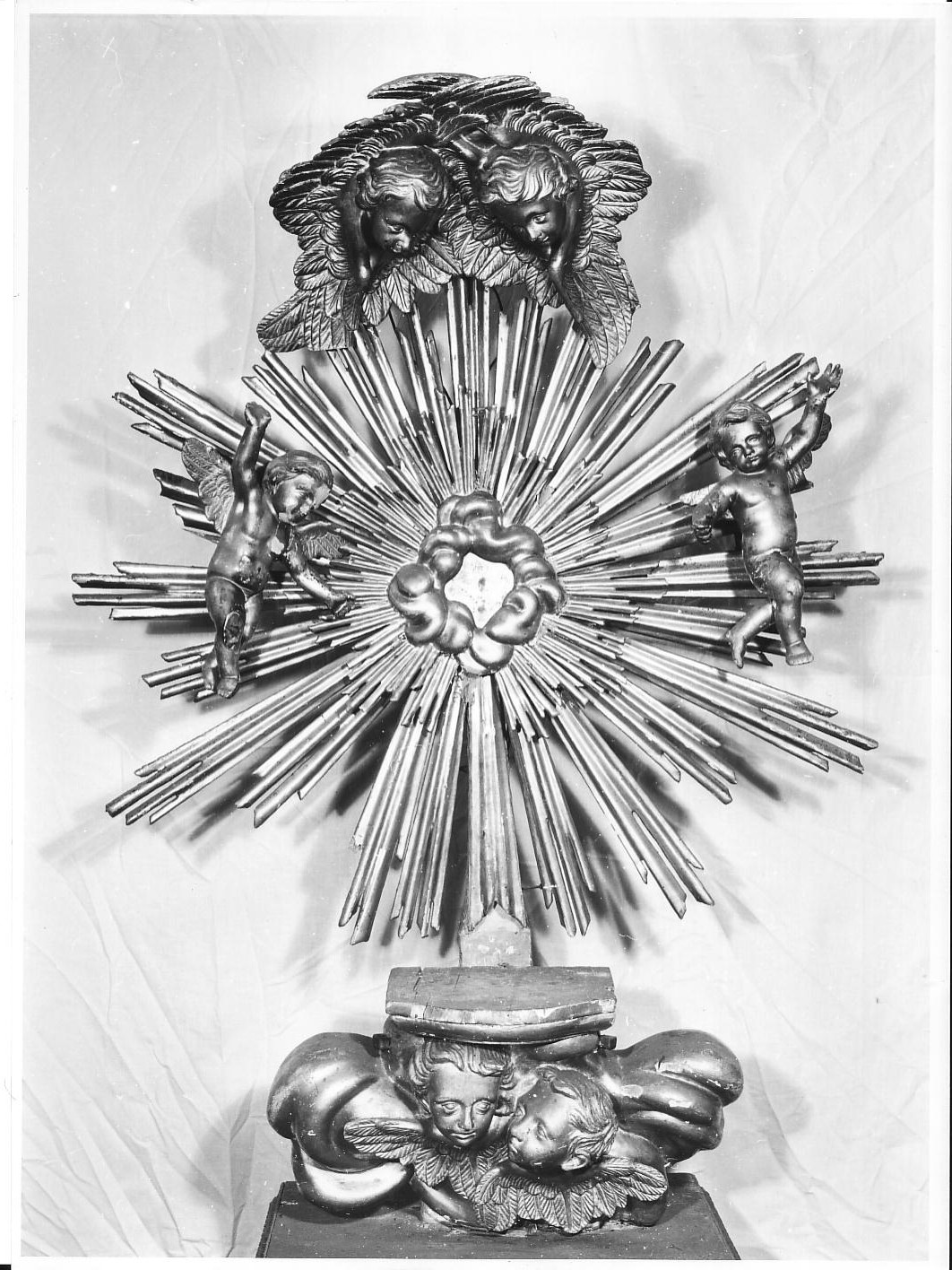 angioletti/ cherubini (tronetto per esposizione eucaristica, opera isolata) - bottega ligure (sec. XIX)