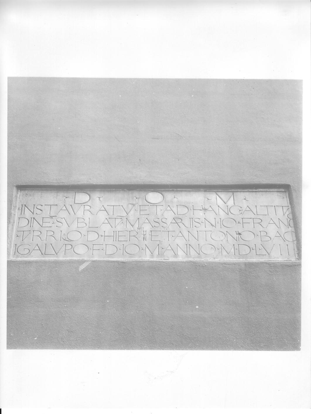 lapide, opera isolata - bottega ligure (sec. XVI)