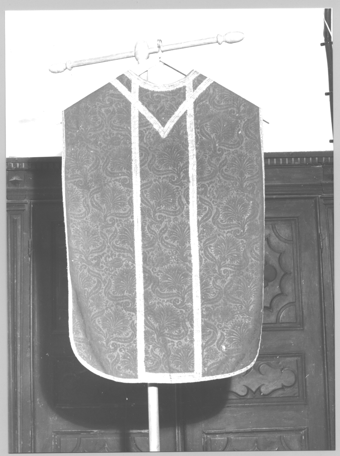 motivi decorativi floreali (paramento liturgico, insieme) - manifattura italiana (inizio sec. XX)