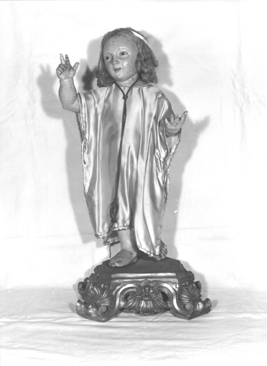 Gesù Bambino benedicente (statua, opera isolata) - bottega italiana (prima metà sec. XIX)